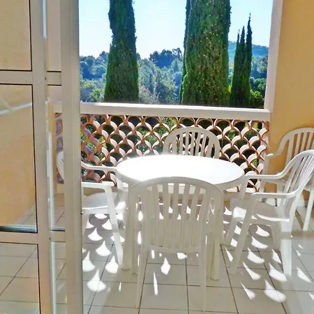 Cap Esterel Village : Studio Au Calme Sans Escaliers F6- 17la Apartamento